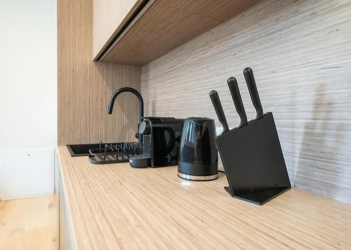 Stylish With Queen-size Bed Self Check-in Appartement