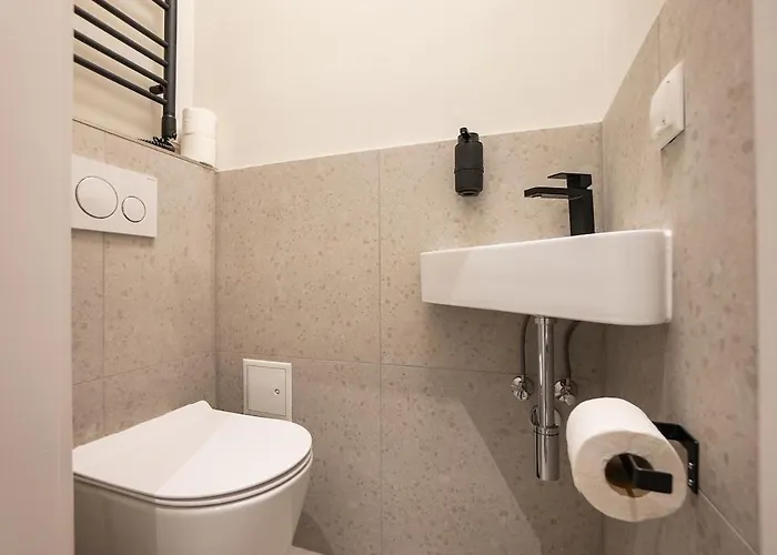 Stylish With Queen-size Bed Self Check-in