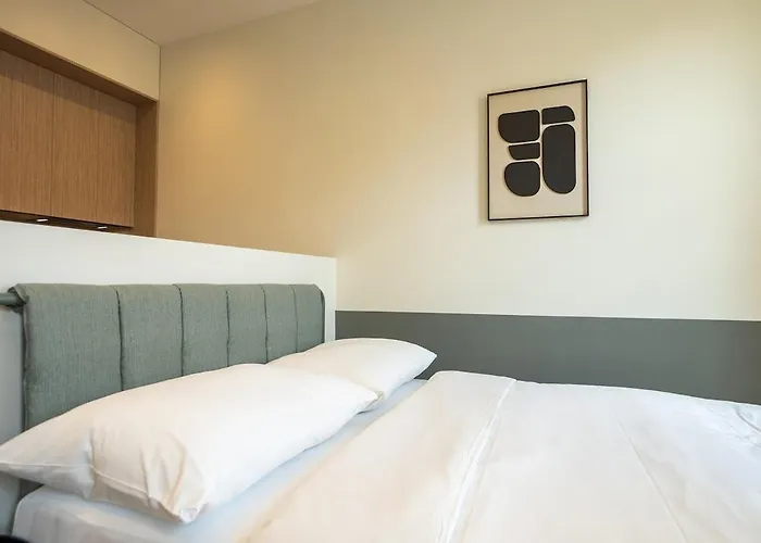 Stylish With Queen-size Bed Self Check-in Appartement Wenen