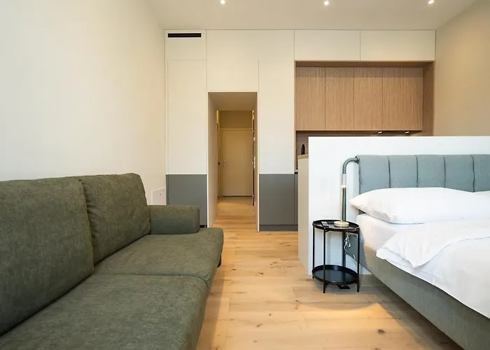 Stylish With Queen-size Bed Self Check-in Appartement Wenen