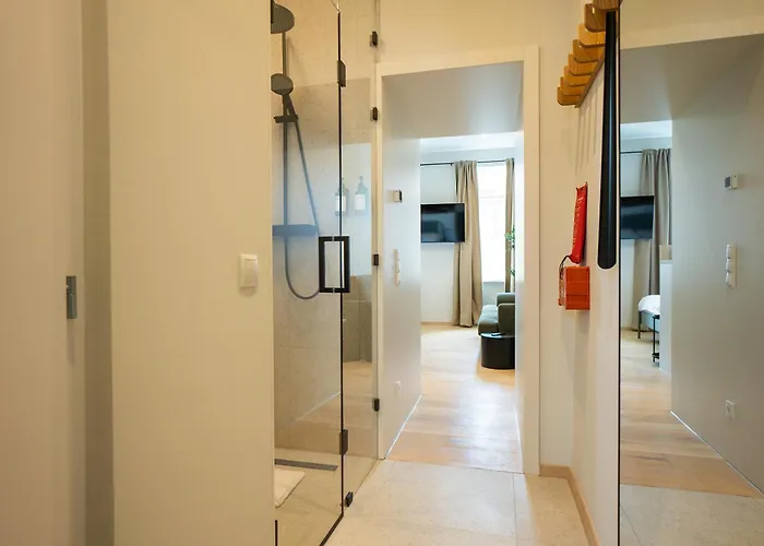 Апартаменты Stylish With Queen-size Bed Self Check-in Вена